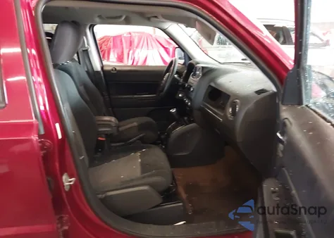 2014 Jeep Patriot Sport z USA, uszkodzony, nr VIN 1C4NJRBB8ED924482